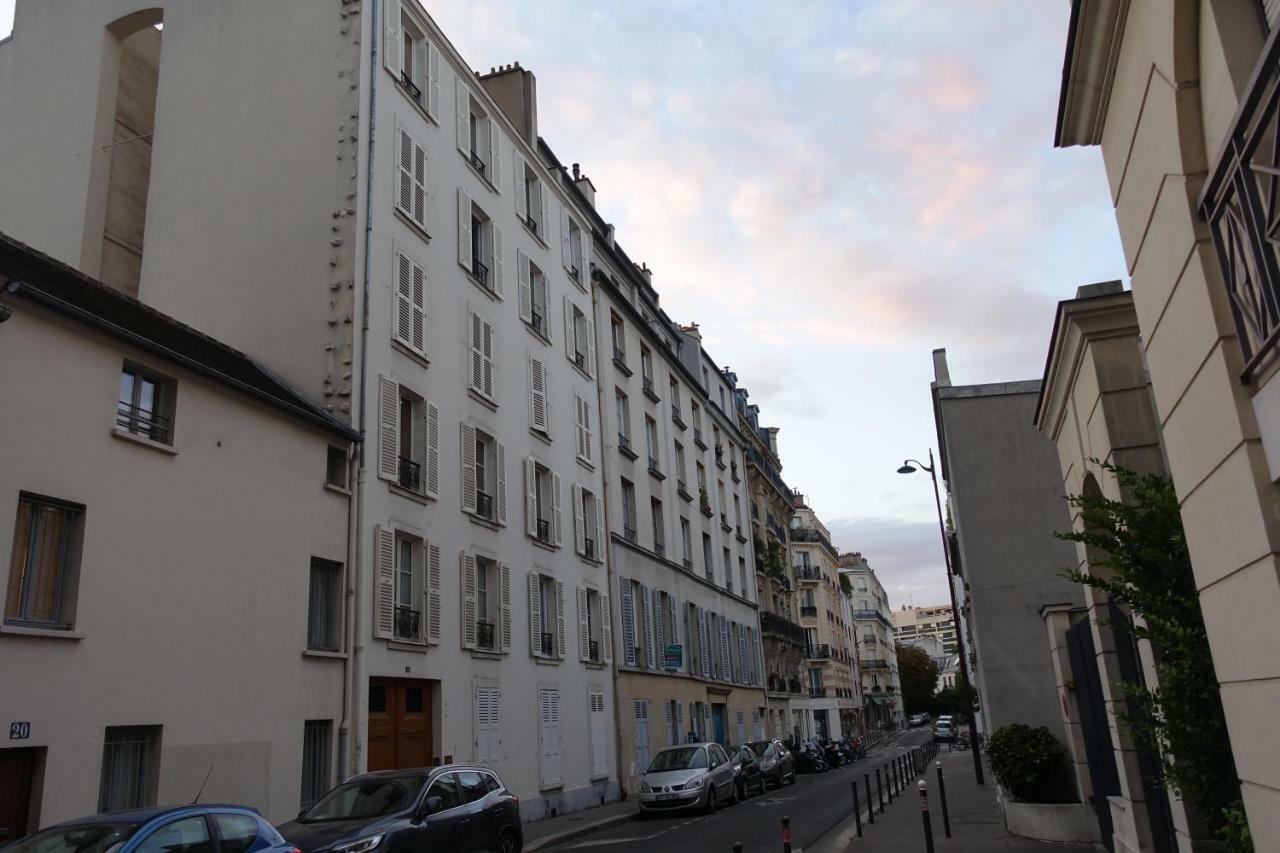 Sunny And Quiet Apartment Paris Luaran gambar